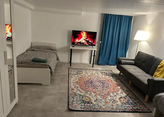 Souterrain In Der Naehe Vom Duesseldorfer Flughafen